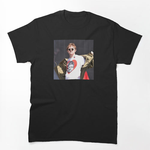 Lewis Capaldi With Noel Shirt