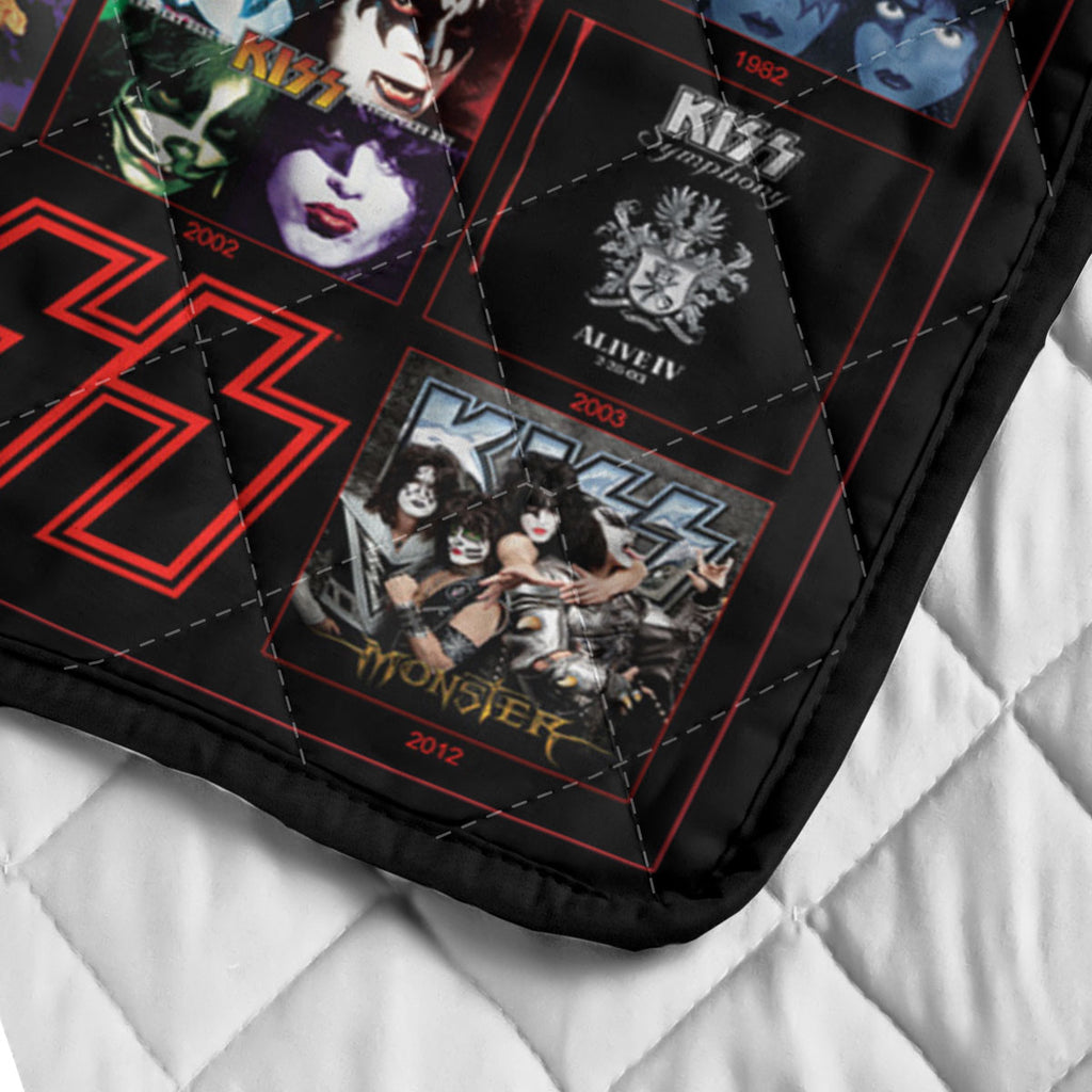 KISS Quilt Blanket – GNE 2243