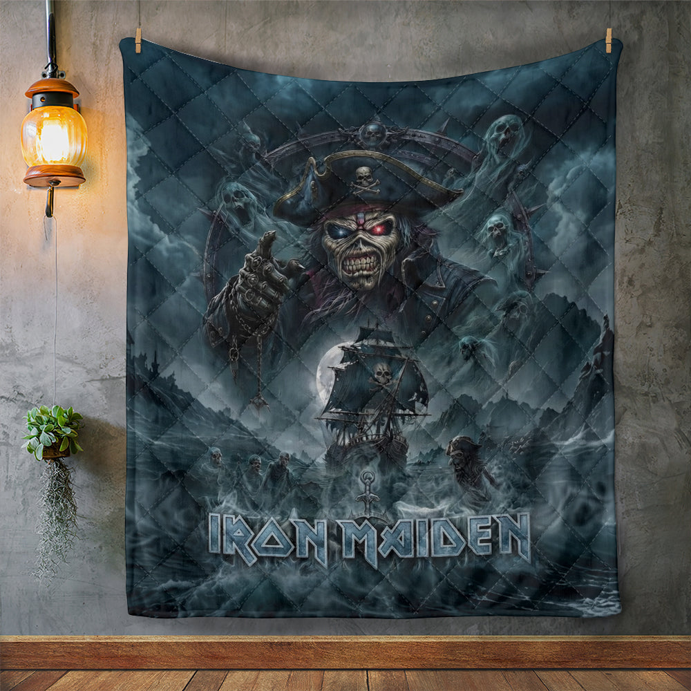Iron Maiden Quilt Blanket – TMTHU7856