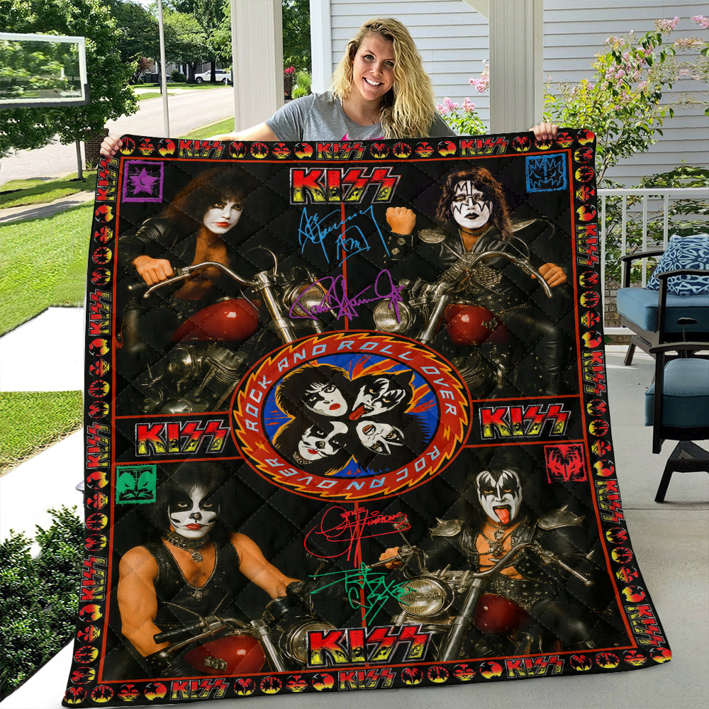 KISS Quilt Blanket – GNE NEW230