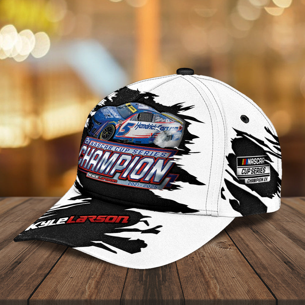 Kyle Larson 2025 NASCAR Cup Series Champion Classic Cap – MAITM13728