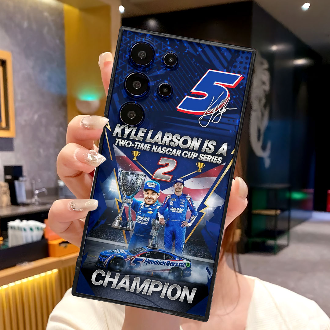 Kyle Larson 2025 NASCAR Cup Series Champion Phone Case – HOATT14508