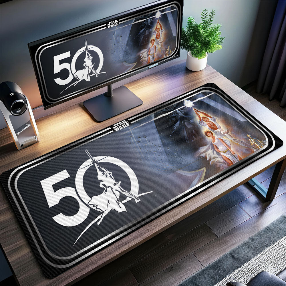 Star Wars 50th Anniversary 2027 Mouse Mat – TMTHU904