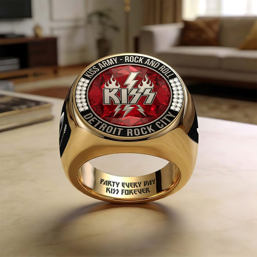 KISS 3D Engraved Ring – TANTN22812