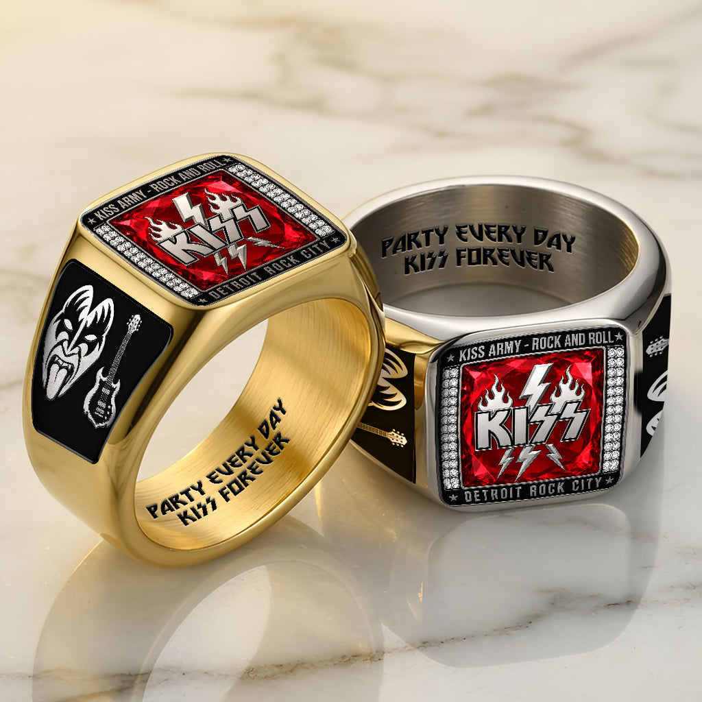 KISS 3D Engraved Ring – TANTN22812
