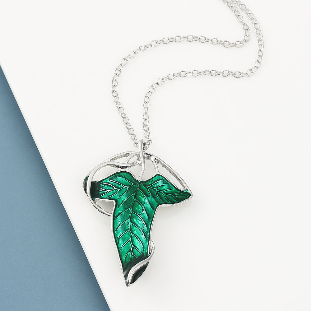 The Lord of the Rings Arwen Elven Leaf Pendant Necklace – MAITMDROP152