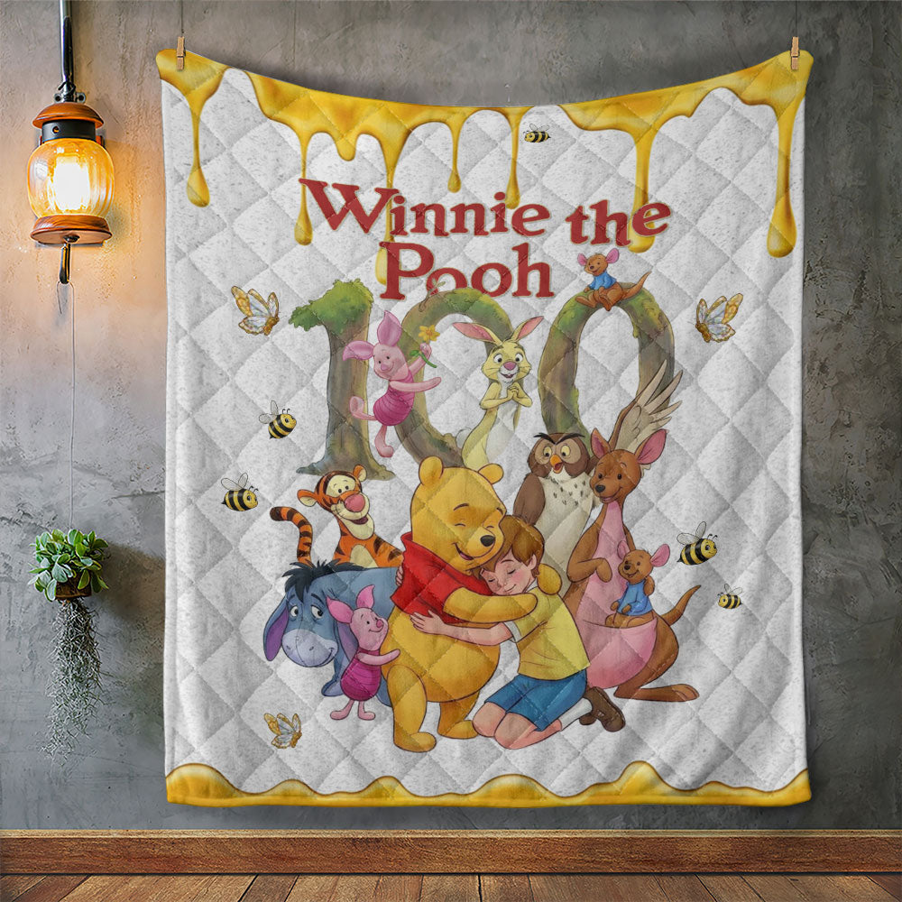 Winnie-the-Pooh 100th Anniversary Quilt Blanket – TMTHU3151