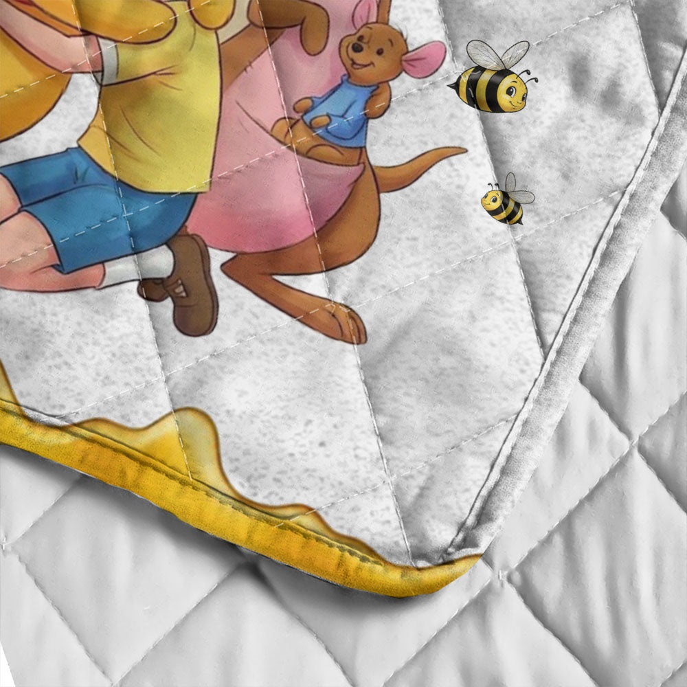 Winnie-the-Pooh 100th Anniversary Quilt Blanket – TMTHU3151