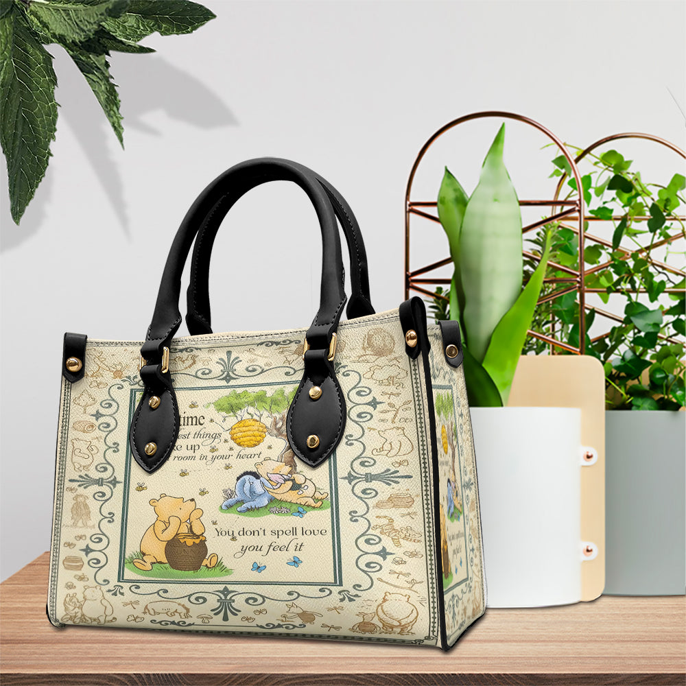 Winnie-the-Pooh Leather HandBag – TMTHU7783