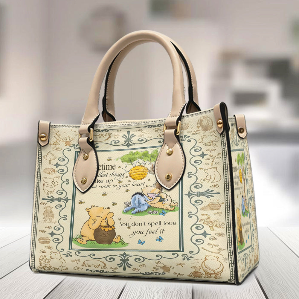 Winnie-the-Pooh Leather HandBag – TMTHU7783