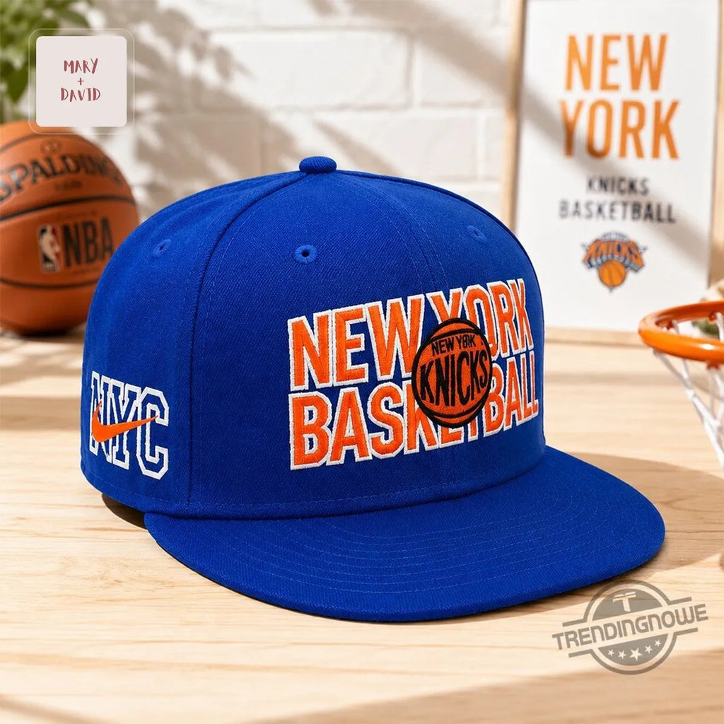 New York Knicks NBA Blue Embroidered Classic Basketball Snapback Cap